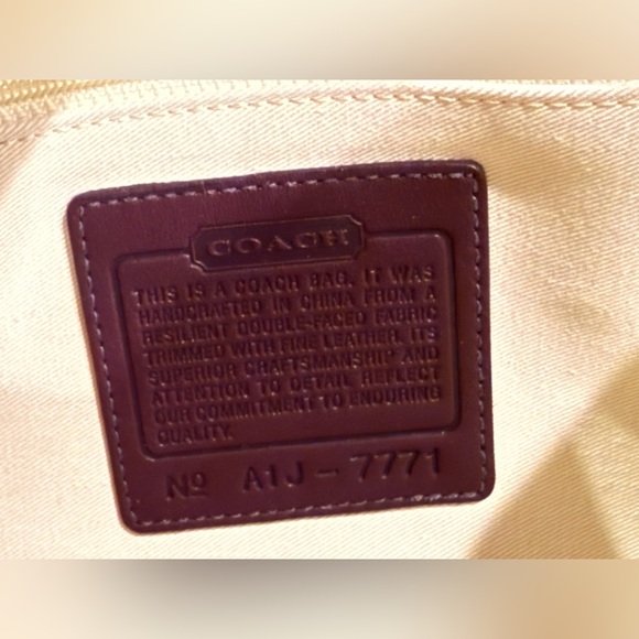 Coach Lavender and Brown Leather Bag - Picture 10 of 13